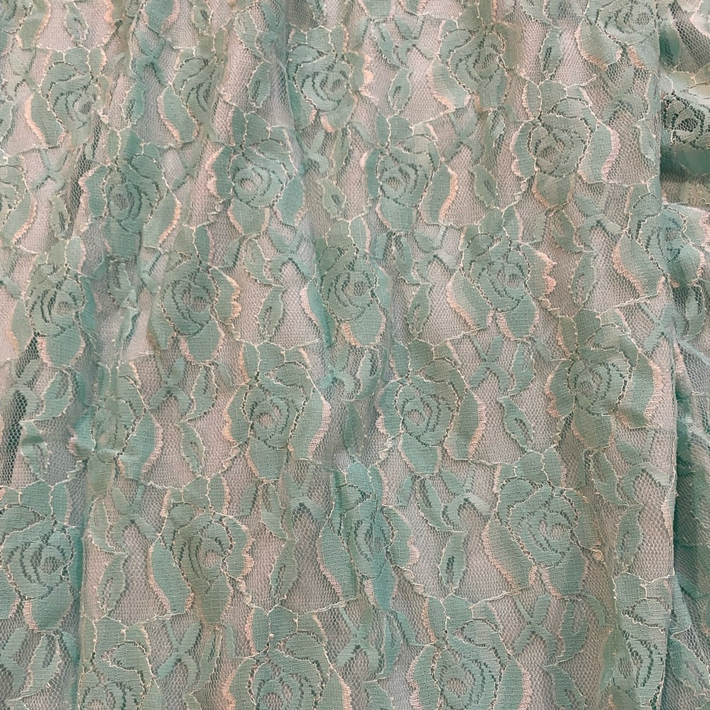 LuLaRoe Lucy lace skirt - Picture 2 of 5